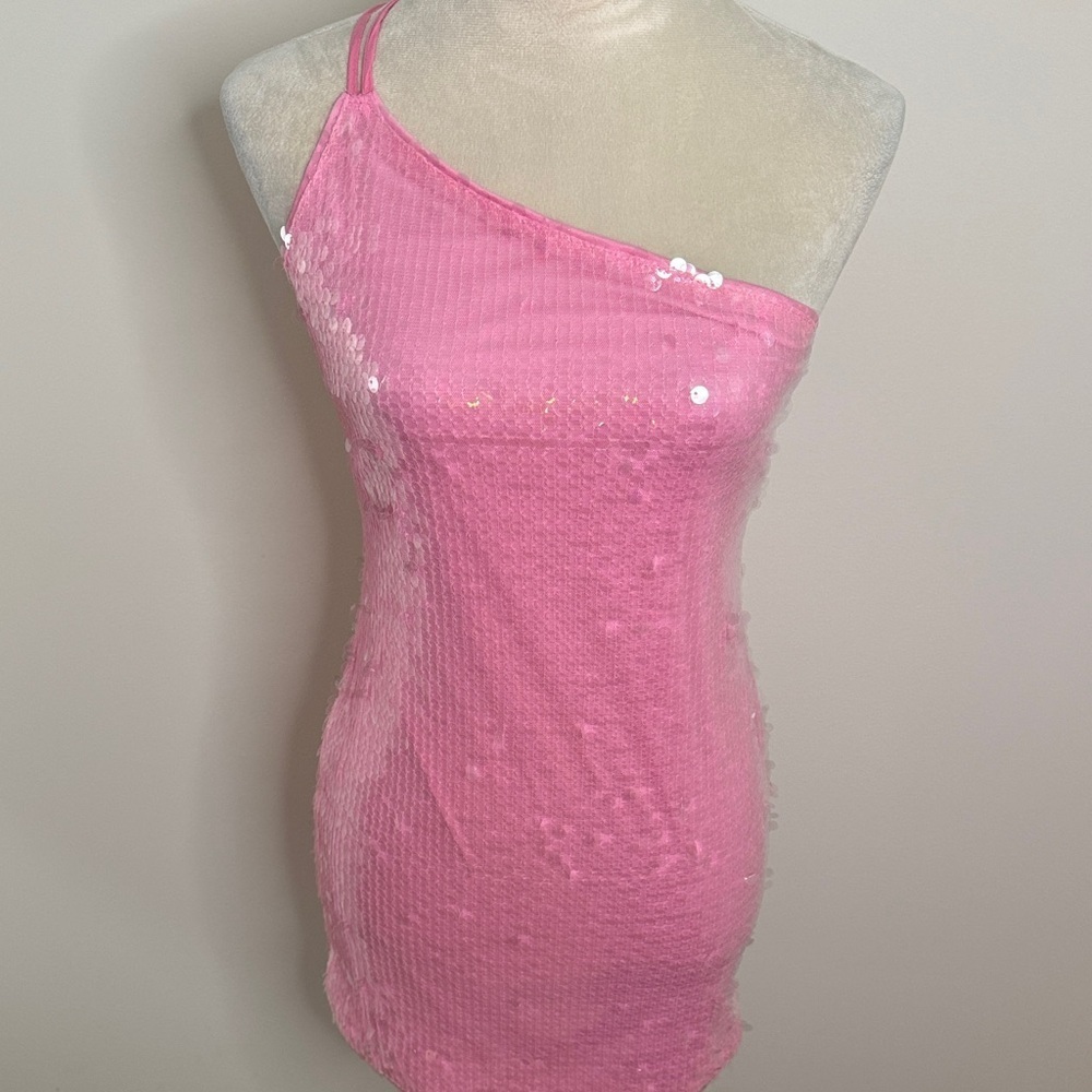 PrettyLittleThing Sparkling One-Shoulder Dress in Pink